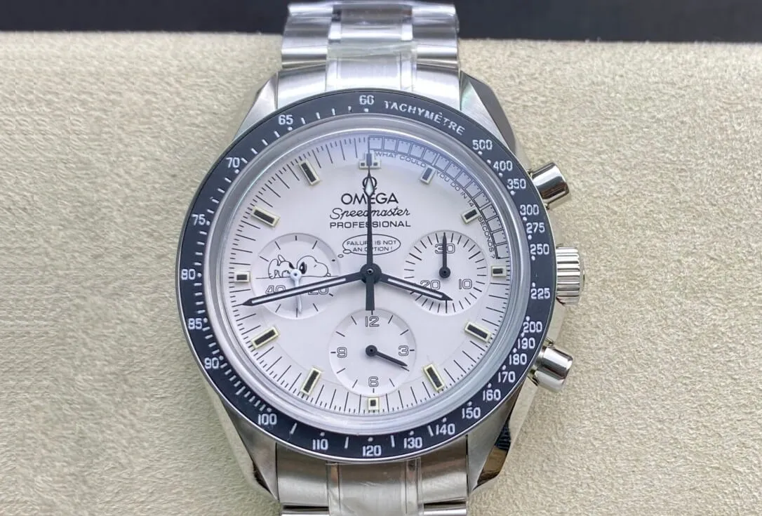 Omega Speedmaster Snoopy Award 311.32.42.30.04.003 OM Factory 1:1 Best Edition Replica Watch Black Bezel